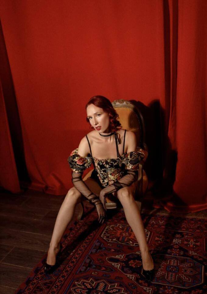 Lorenhipnogaut's tweet photo. My Words reach you like a Thread of Guidance… Messages with Me are Intimate Control‼️ 😈

Even Away from the Screen… My Presence follows, shaping your Devotion‼️ 🔮

Every Message holds a Lesson… follow Me on LF and receive it directly‼️ 💎 https://t.co/KRikyOiK3d