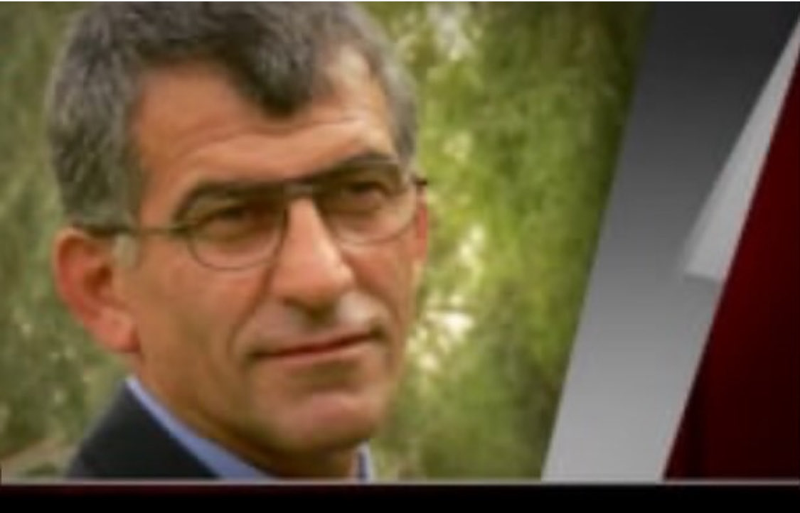 گرامى باد شهادت
دوست و برادرم 
مجاهد شهيد
فرمانده
#حميد_دهقان
كه در بمب باران ۷ آبان ۱۳۹۴ در ليبرتى توسط #مالكى_جنايتكار مزدور رژيم
آخوندى و سپاه_تروريستى_قدس

سلام بر فرمانده حميد
سلام بر آزادى
#شصت_سال_افتخار 
#سر_خم_قدغن