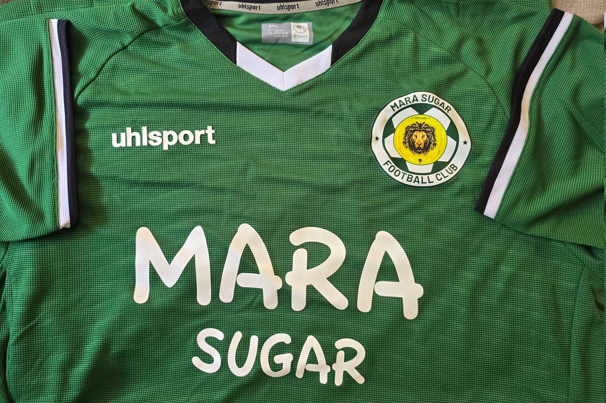 Gabriel_gunner2's tweet image. Niko na several Original jerseys za MARA FC.
Nani anadai?