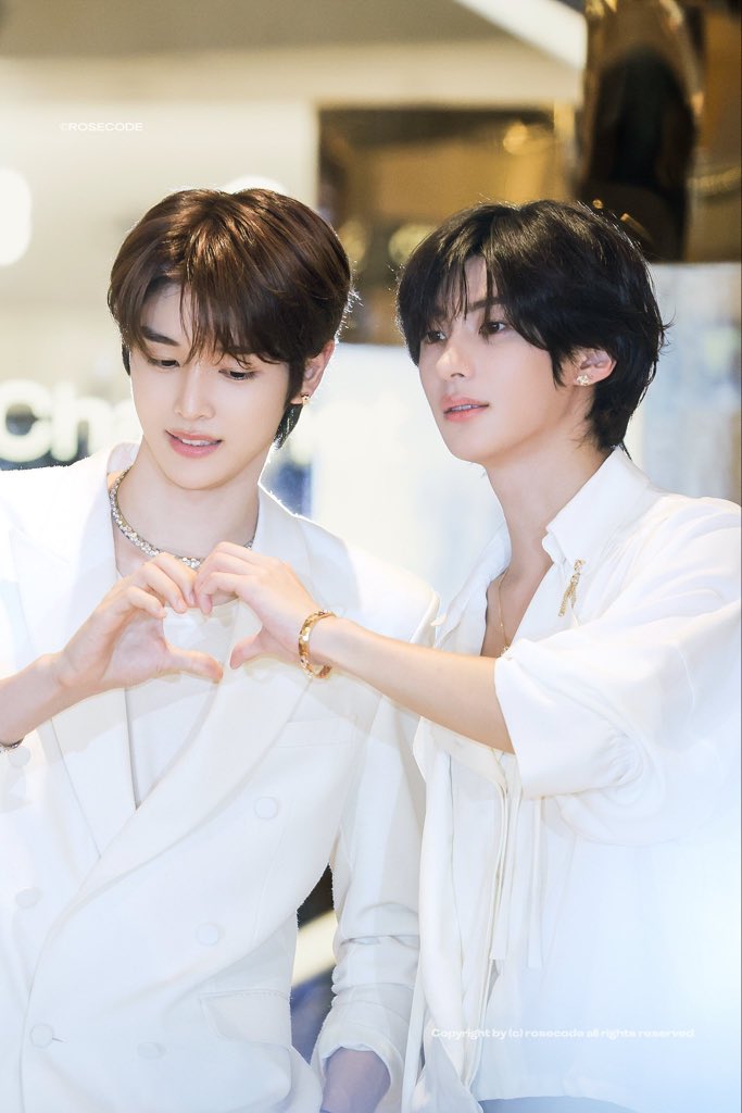 sungchanxtails's tweet image. แหะ @fylitxanton