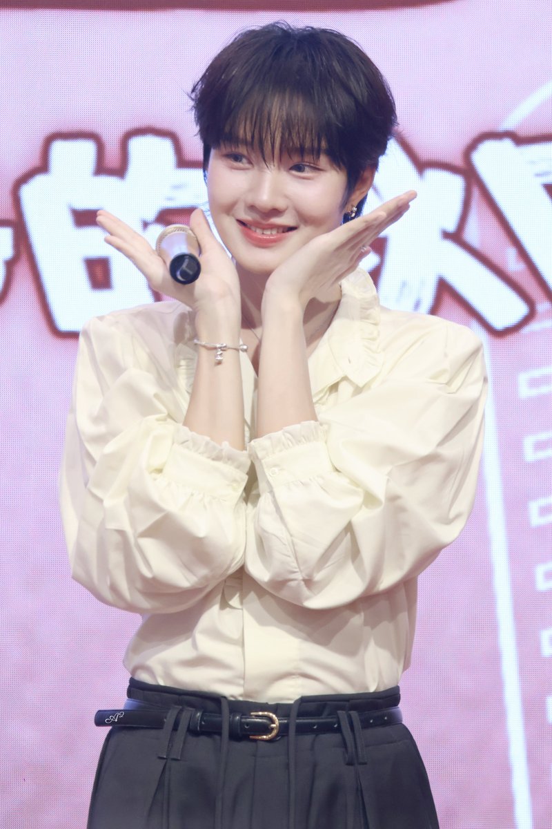 เหมือนนางฟ้าเลยอะ