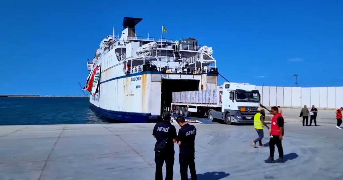 Türk Yardımlarına Devam: Akdeniz Gemisi Mısır El Ariş Limanı’nda

minthaber.com.tr/turk-yardimlar…