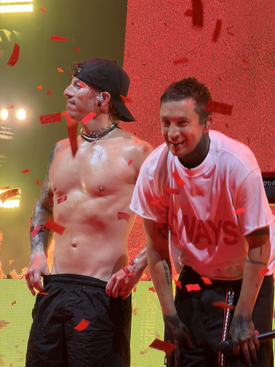 Dude they’re so smiley :)):(((