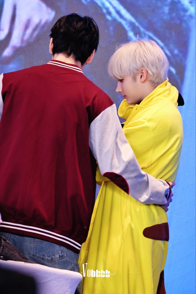 vobbbb0814's tweet image. 20251018

#HUENINGKAI #SOOBIN #휴닝카이 #수빈 #ヒュニンカイ #スビン #TOMORROW_X_TOGETHER #투모로우바이투게더