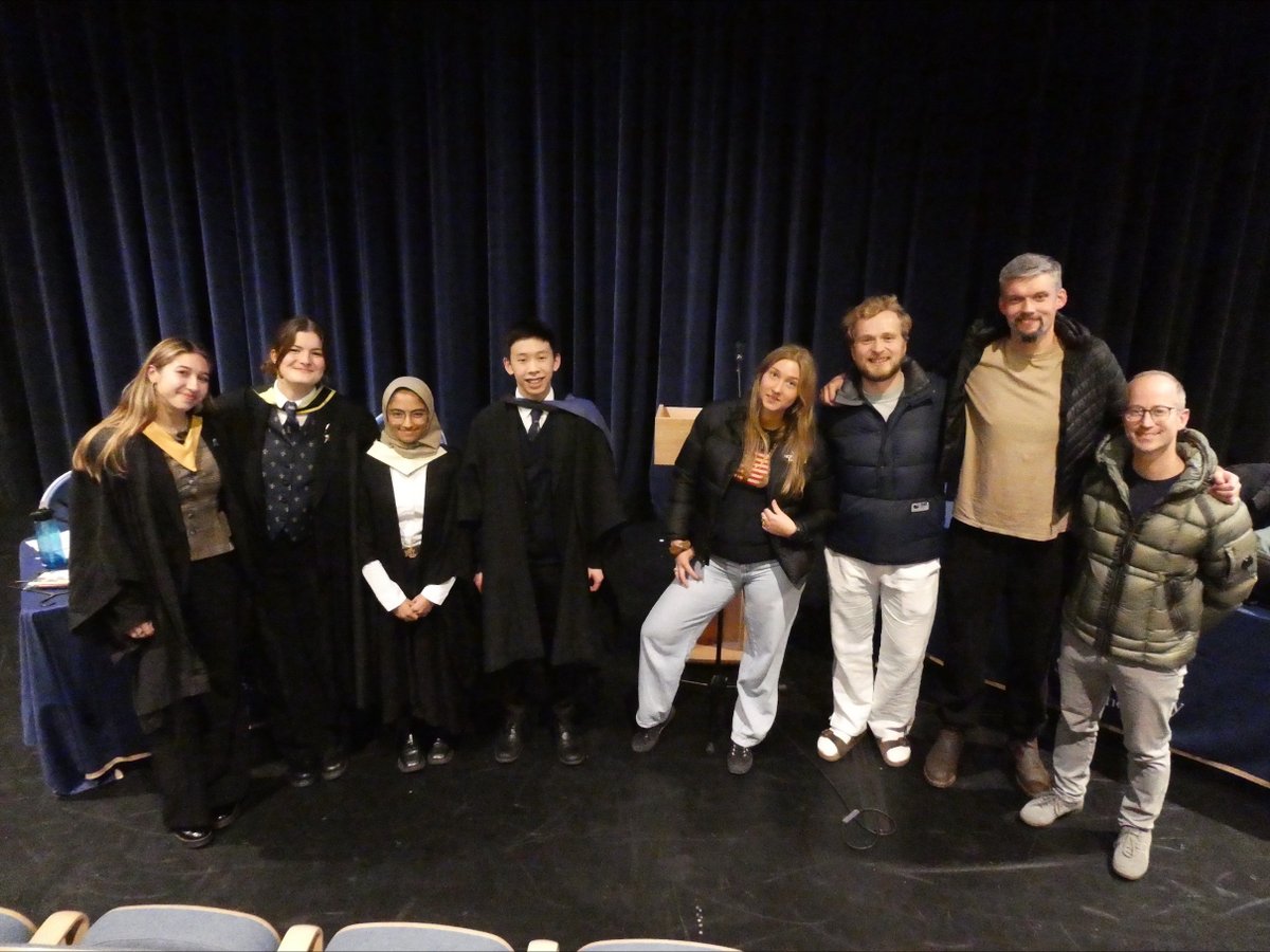 ShrewsburySch's tweet image. Shrewsbury’s Debating Team entered into a spirited debate with their teachers on whether AI could replace them. After a lively contest, the vote was in: humans win! 
Students 64 – Staff 57. You can read more here: bit.ly/47dLagU #SeriousFun