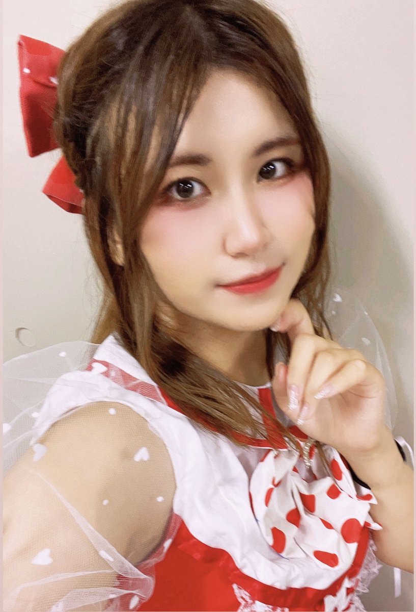 遠くまでご来場ありがとうございました〜♡♡自信満々な顔で振りを飛ばした人は私です😘✌️✌️
ちぇりさんははるちゃむと小籠包を食べて帰りました、ウマウマでした😋🍴
次は市ヶ谷祭だァ！ｲﾁｶﾞﾔｻｲﾊﾉｰﾐｽﾃﾞｲｷﾏｽ🕺
#多摩祭