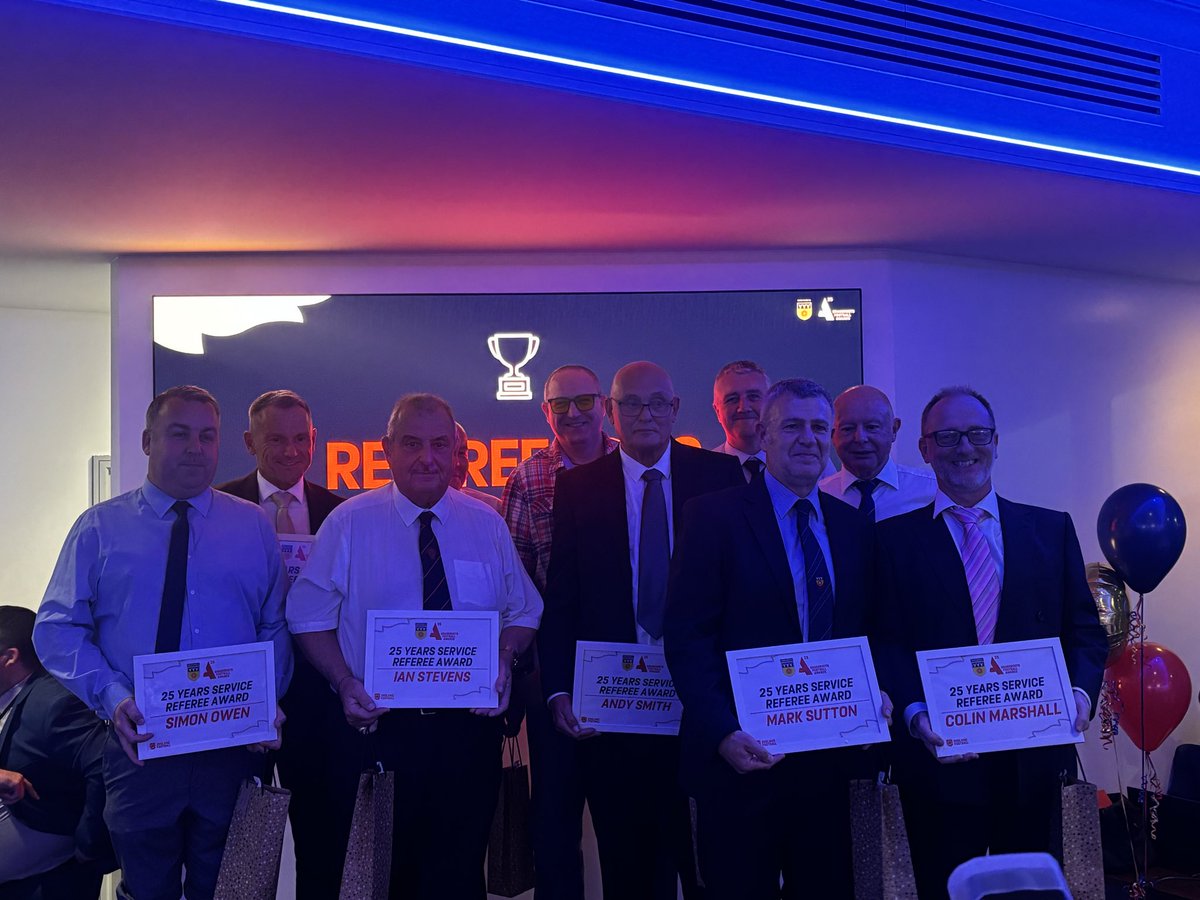 south_derby's tweet image. Last Night was the @DerbyshireFA Grassroots Football Awards at Chesterfield FC

Congratulations to our members who was recognised for 25 years of service awards 

Colin Marshall
Paul Massey
Alan Parker
Ian Smedley
Mark Sutton

Congratulations to our member who was recognised for…