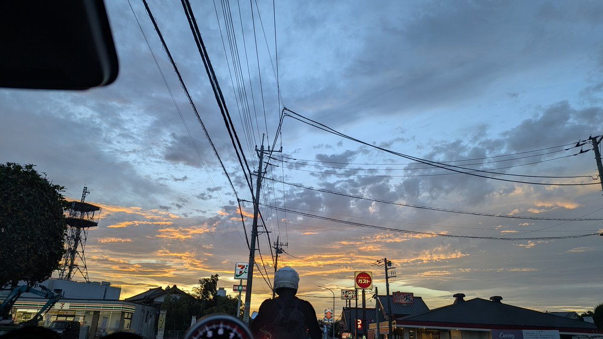 空が秋空で綺麗