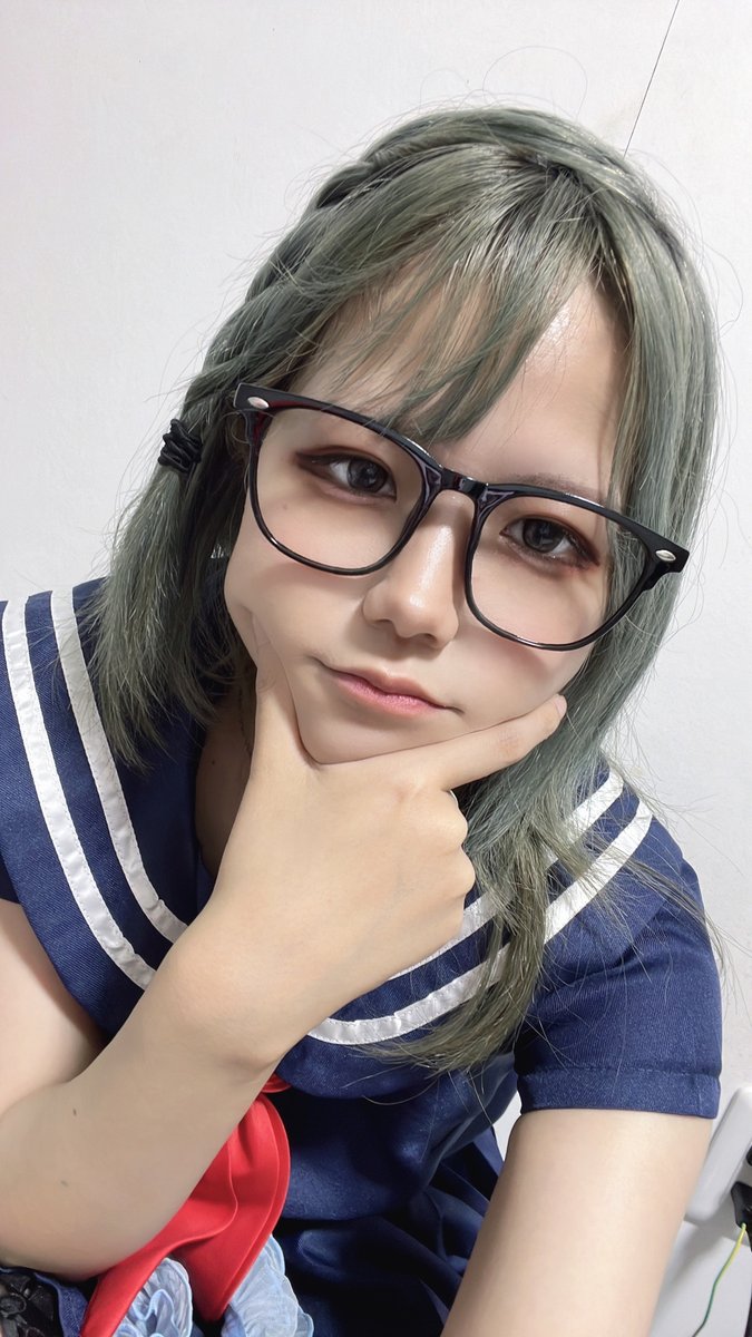 おきゅいん💧
メガネちゃんです´꜆ᴖ⩊ᴖ꜀`💕