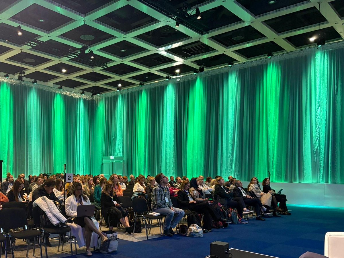 Novi Yanti Sari tweet media