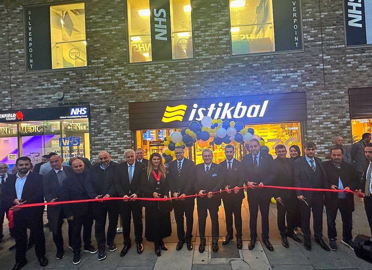 İstikbal UK grubunun dördüncü mağazasının açılışına katılarak, başarılar diledik. 
<a href="/IstikbalGlobal/">Istikbal Furniture</a>