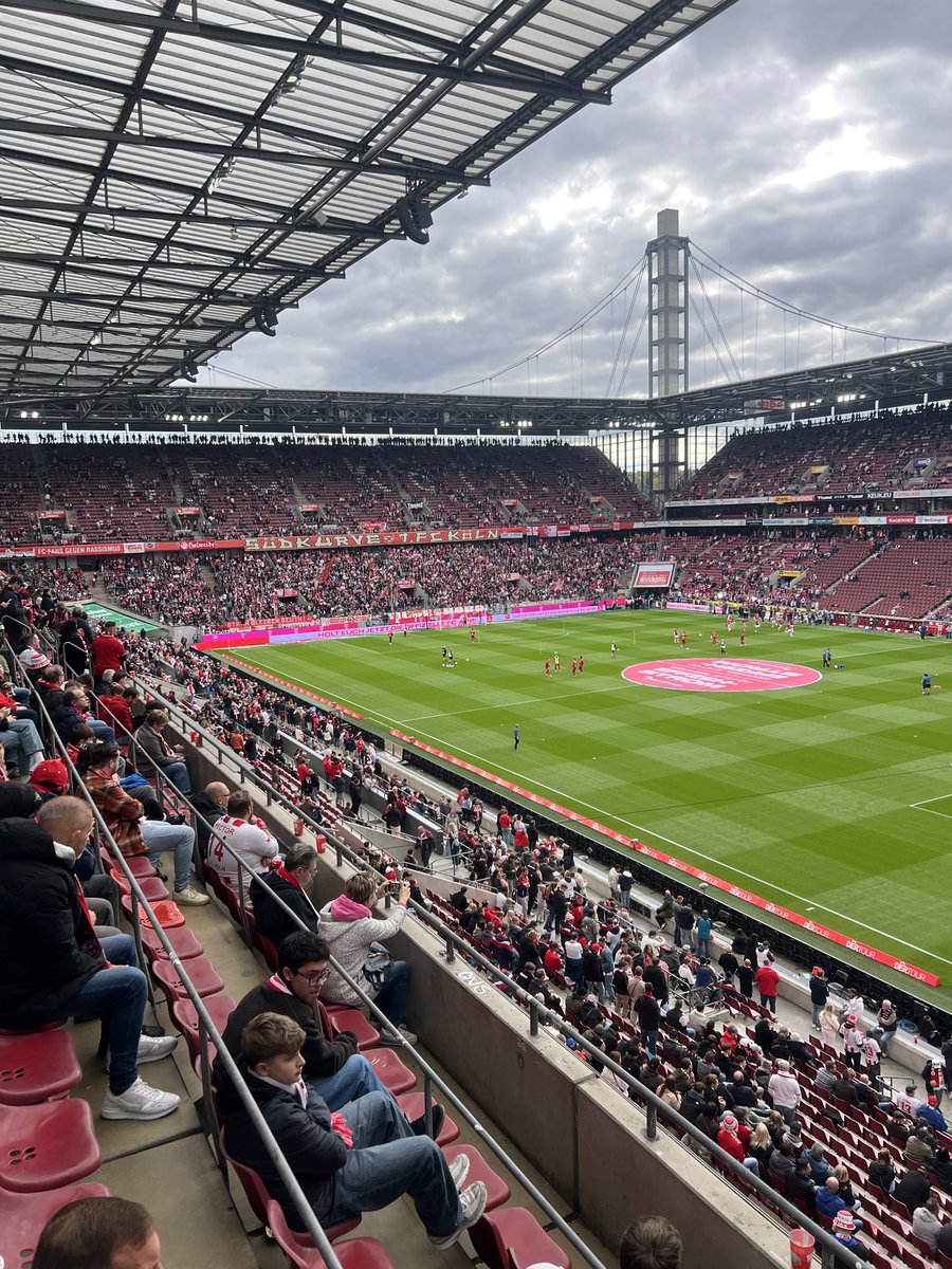 newtownards77's tweet image. Ich hab einfach dat  Jeföhl, ich ben zo Hus! 🔴⚪️ Come on FC🐐