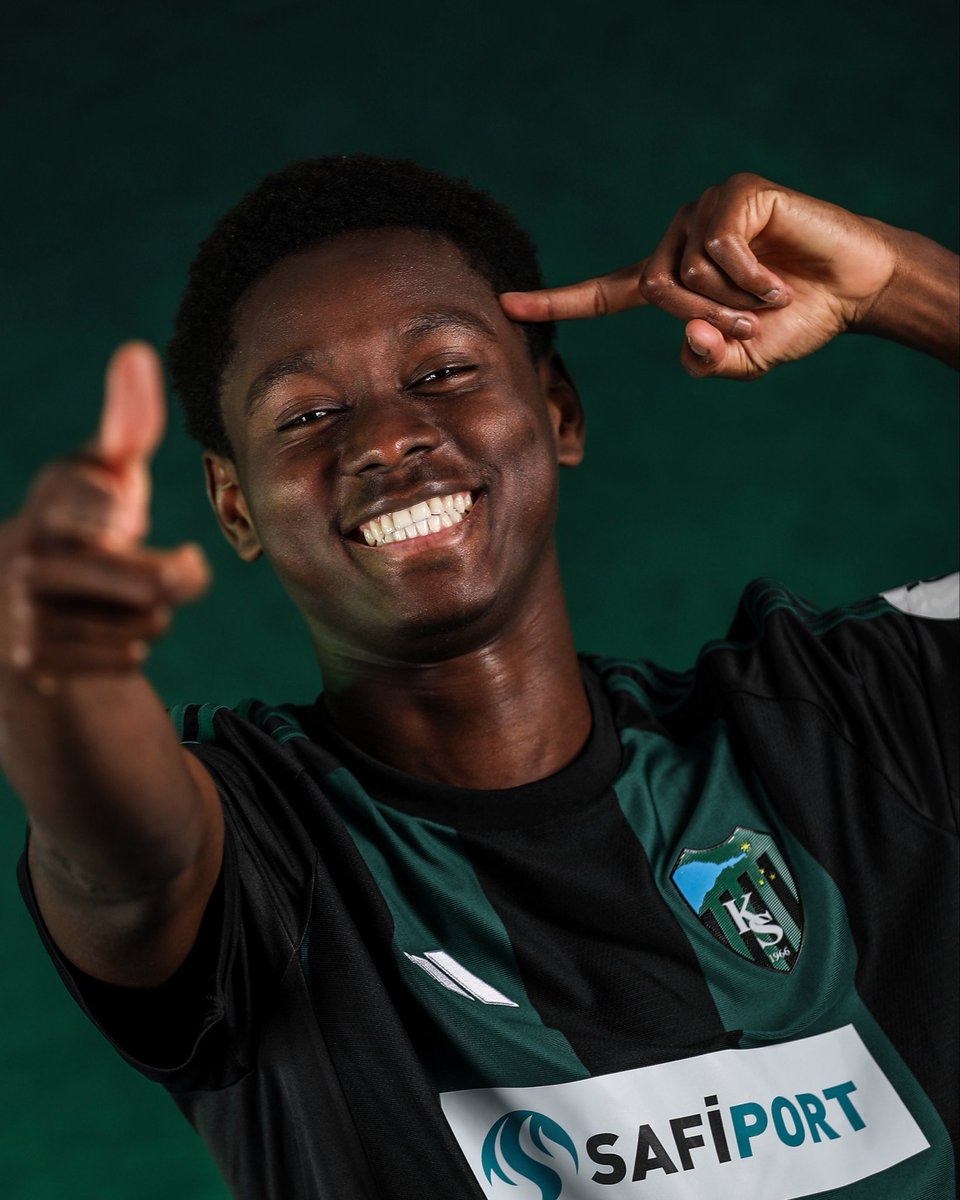 ⚽ GOOOOOL!! GOOOOOL!! GOOOOOL!! ⚽

KEEEEEEEEEEEEITAAAA! 🚀