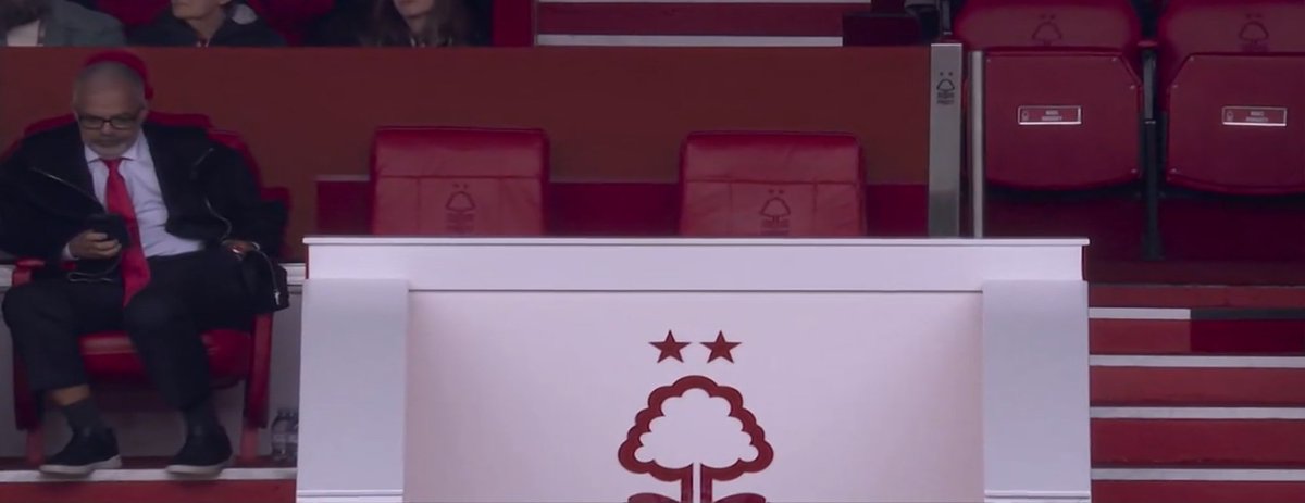 Δεν τον βλέπω καλά τον Ποστέκογλου!
