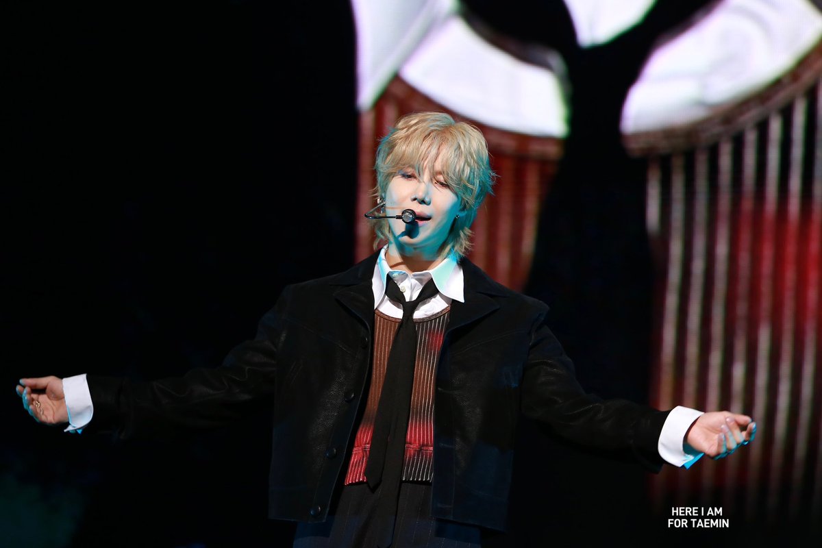 Here-iam tweet media