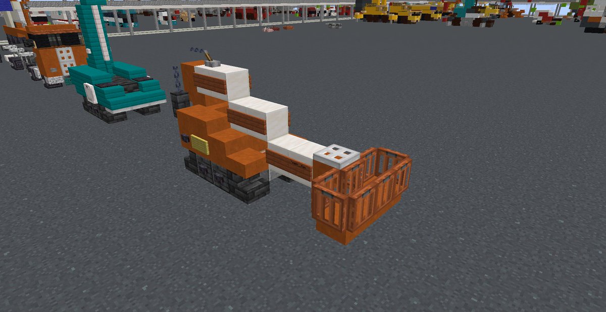 peach__man's tweet photo. リハビリがてら履帯式高所作業車なるものをつくってみました！
#佐山県
#Minecraft https://t.co/Uhi5AFgHOQ