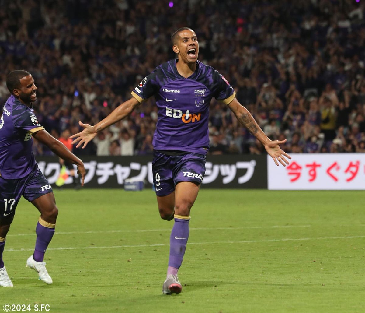 昨季まで #サンフレッチェ広島 に所属していたFW #ドウグラス