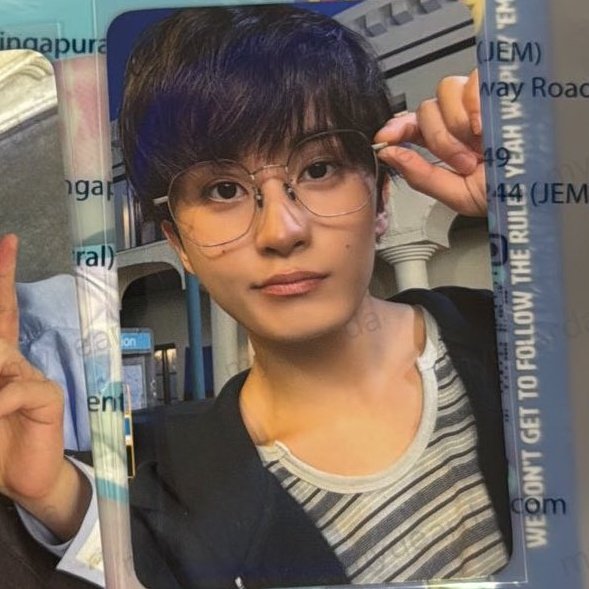 the photo                                   the photocard