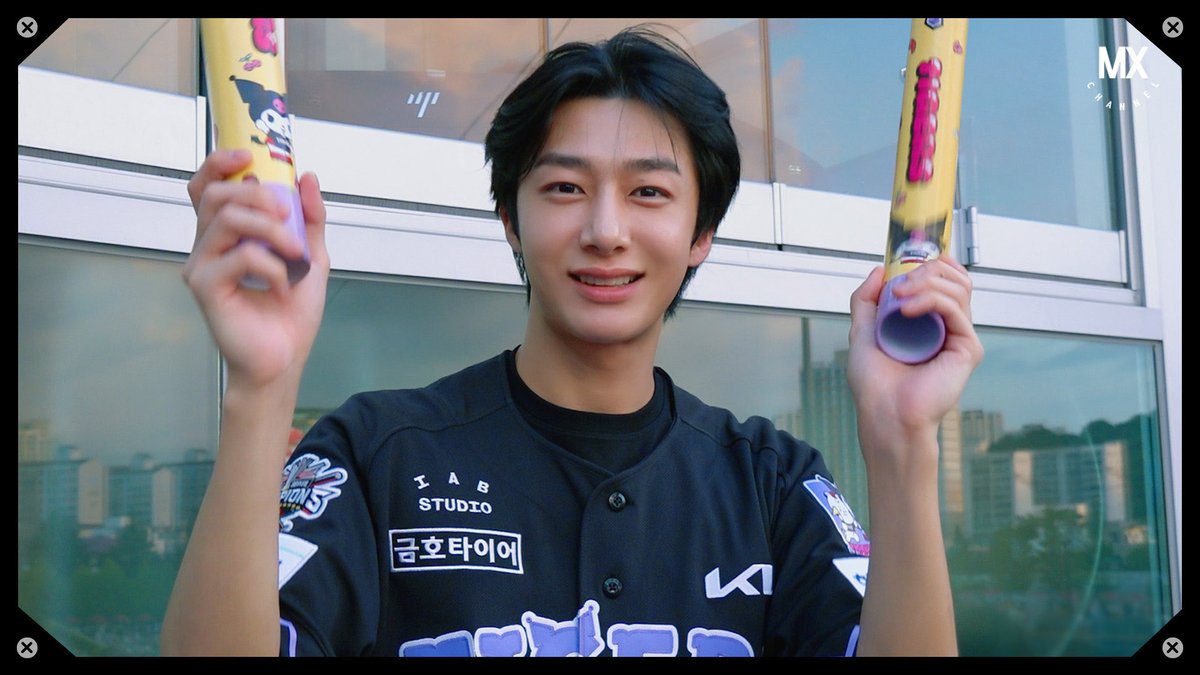 🎥
#몬스타엑스 #몬채널 📺
#Behind EP.470
HYUNGWON KIA TIGERS Pitching Behind

#형원 #HYUNGWON
#MONSTAX #MONSTA_X

▶ youtu.be/fUKpB_vUu-U