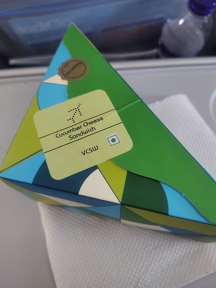 nits0602's tweet photo. @kiranshaw @IndiGo6E And this is the worst thing they offer under corporate meals.
It seems like they are doing a favor! https://t.co/aB6ecFyxj5