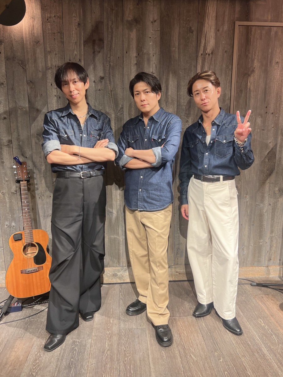本日は、ネイバーにお越しいただき
ありがとうございました😊
はじめて歌うカバー曲も多めで
みなさんと素敵なひとときを過ごすことができました✨
ヒゲダンスもできたしね🕺
ハロウィンの仮装も勉強中🤔✨