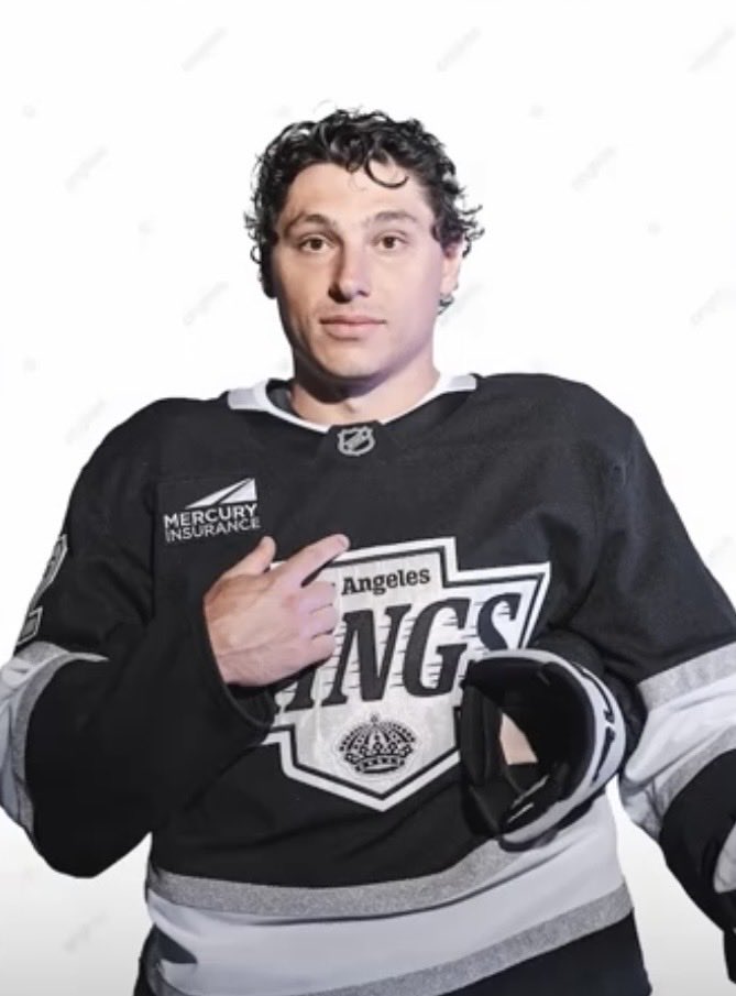 mikeyfowlaa55's tweet image. 