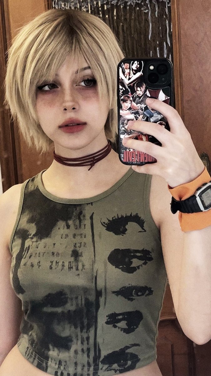 Heather Mason face model for Silent Hill 3 Remake

jk its just my humble cosplay :-)