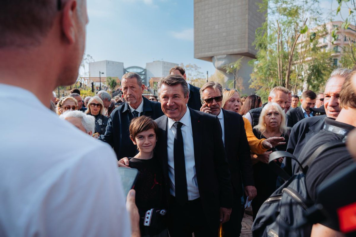 Christian Estrosi tweet media