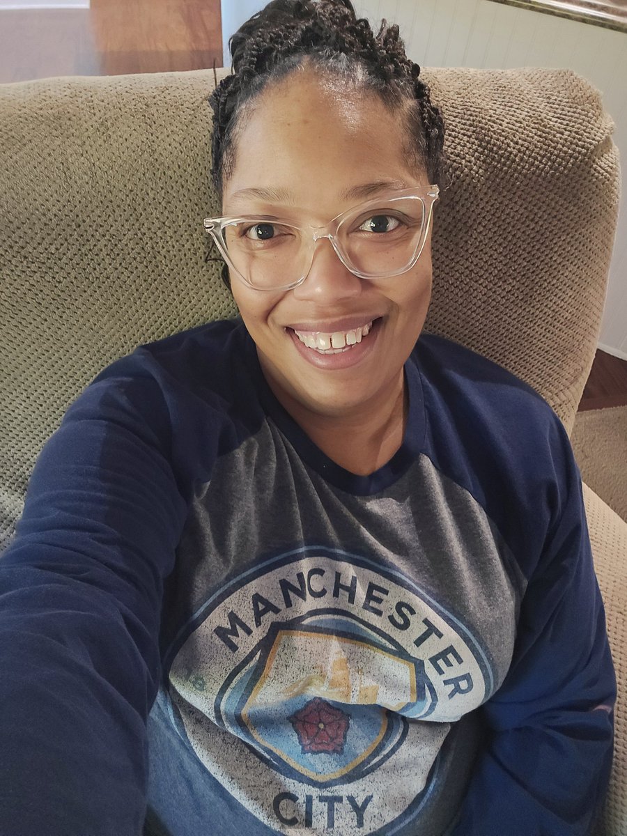 rant_diva's tweet photo. It's #matchday! Come on City! @ManCity @ManCityUS @shadesofbluepod @TwinCityzens @PerthDeLaPrem @BitterandBlue1 @PLinUSA #MCFC #ManCity #ctid #ManchesterCity #myplmorning #cityzens #MCFC #ctid https://t.co/xc6iGLDcZ3