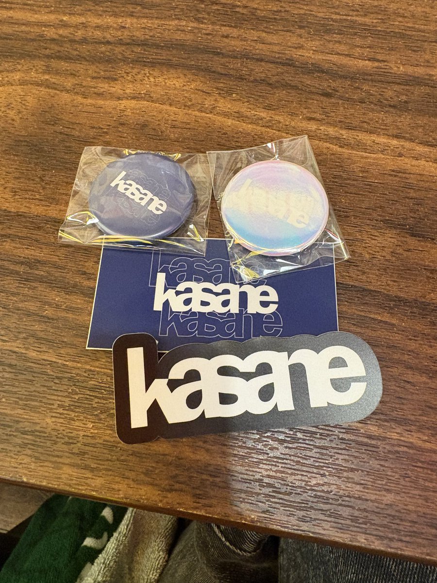 kasaneめちゃくちゃ楽しかったし、カッコよかった！！
本当に楽しそうに演奏しててこっちも笑顔になるバンドだった！！
名古屋絶対きて欲しい、楽しみにしてる^ ^