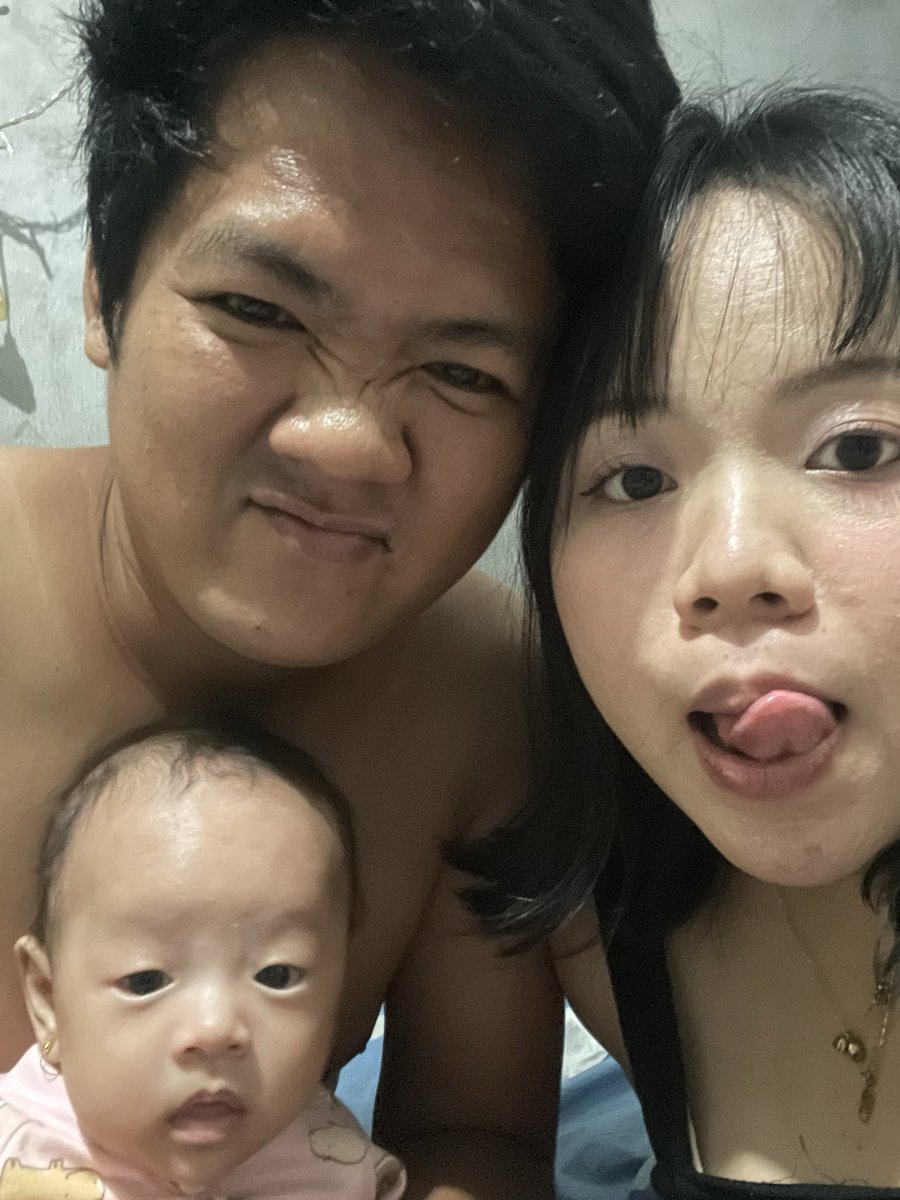 ceresssyek's tweet image. our little family 🤍