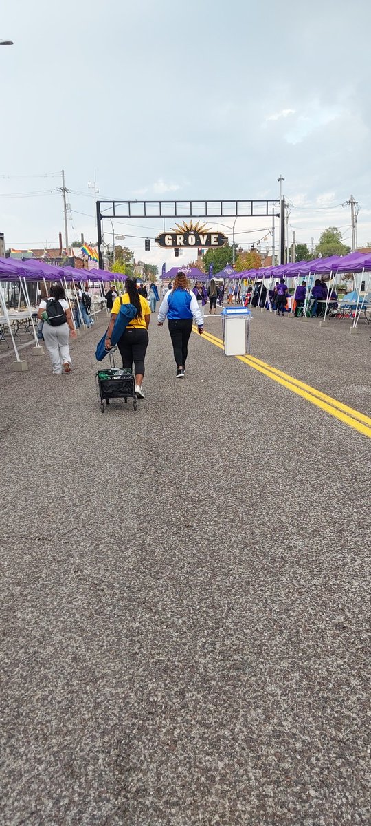 Join us w <a href="/2def_initiative/">Diamond Diva Empowerment Foundation(2D.E.F.)</a> today for the Domestic Violence Awareness Rally &amp; Walk!

10-2 @ The Grove 
Free to participate