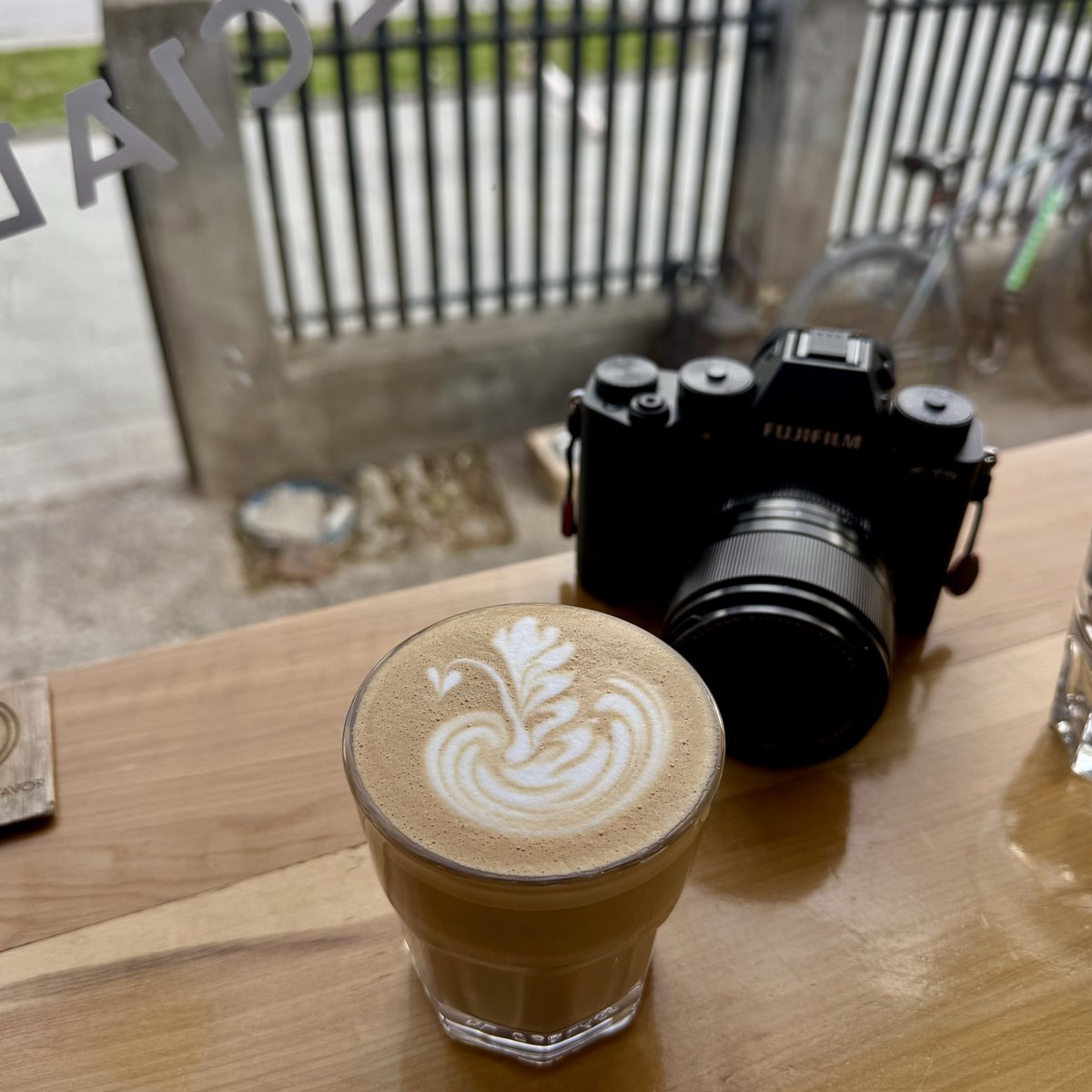 ну че, суббота и снова лучшая кофейня на деревне и подготовка к новым фоткам Торрес Дель Пайн.