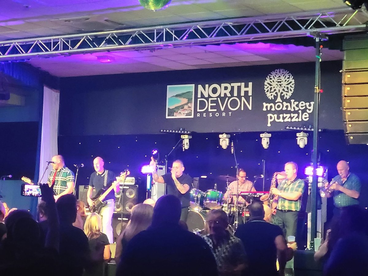 2RUDESKA's tweet image. Thank you Ilfracombe! We had a blast performing at the North Devon Ska Mod Weekend 😎 Big thanks to everyone who saw us play - you guys were amazing! 

📸 by Laura Sandey #2Rude #Ska #TributeBand #CoverBand #2Tone #LiveMusic #NorthDevon #Ilfracombe