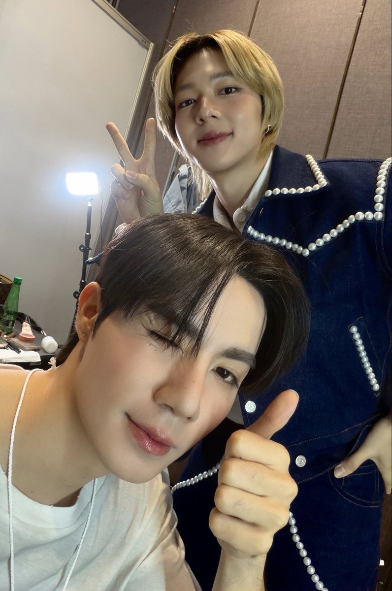 daonepjunz's tweet image. อะไรแบบนี้😭😭😭💗

CHAWARIN x DA Day1
#DA20ConcertxNuNewD1
#ZeeNuNew