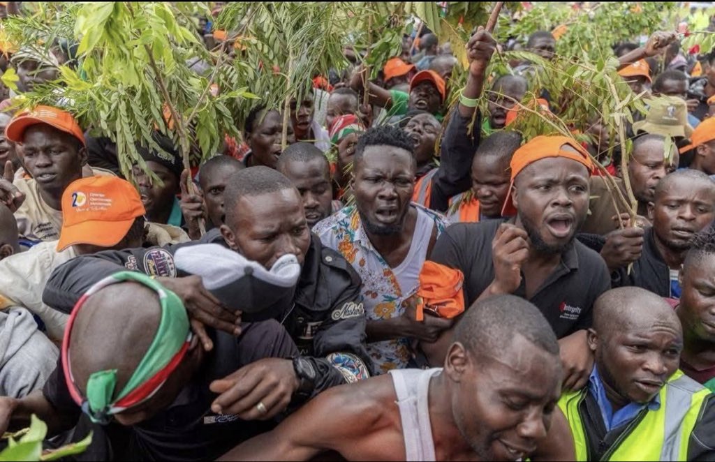 TheODMparty's tweet photo. Immeasurable love…
Thank you Kenya.
Baba is happy wherever he is watching us from. https://t.co/oLhUCNvmSG