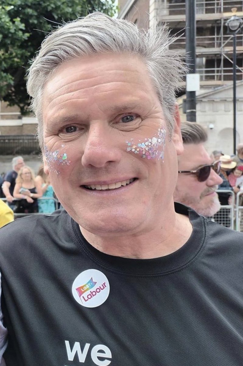 This man grabbed my Shenis at Grimsby Pride &amp; helped himself to my Guinness. He was last seen mincing onto the dancefloor when Mel &amp; Kim’s ‘Respectable’ came on. 

Someone must know who he is! Please share. I want him to do it again. 💋