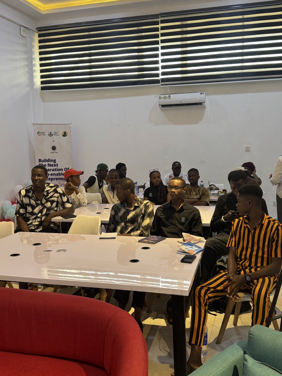 Official_GIDA's tweet photo. And the @Official_GIDA Skillup Summer Bootcamp tour grand finale edition in Enugu metropolis is LIVE!!!!

80+ persons currently checked in to the venue & the train is set to go 🚀

If you’re in 042 city, come join us at Cafe One, Enugu 🔥

Register: https://t.co/e1T4Iw8ljk

Supported by @StarknetFndn 🤝