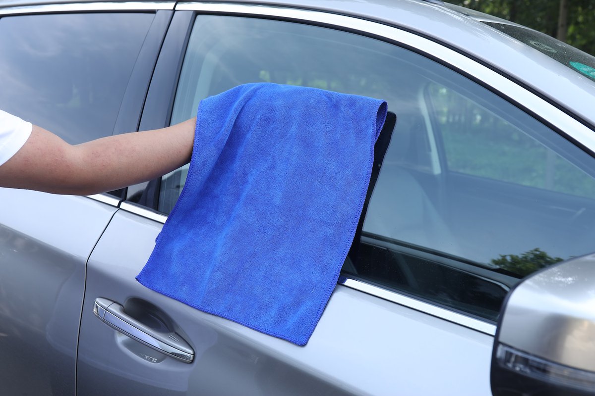towel_hongqian's tweet image. Gentle on paint, tough on grime 🧼✨ Our reusable car cleaning towels protect your finish while saving resources. Clean smarter, not harder. #CarCare #EcoFriendly #DetailingTools #AutoMaintenance #SustainableCleaning