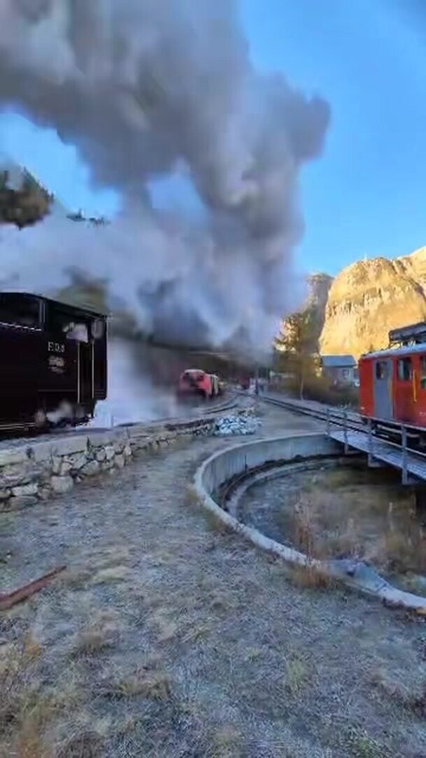 ⚒️⚒️ BAUARBEITEN ⚒️⚒️

Nach der Fahrsaison ist jeweils Hochsaison für die Bauabteilung. Hier einige Eindrücke der Arbeiten der letzten Tage im Zeitraffer.

📷 Erik Fornallaz instagr.am/p/DP8d3lSDrQG/