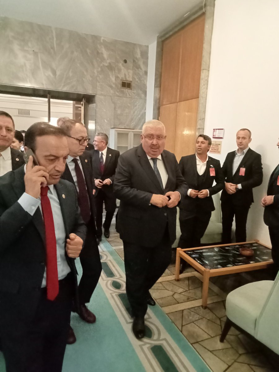 Bu kronikleşmiş Staj Ve Çıraklık sorunun çözümü için MHP'nin bir çalışması var olduğunu biliyoruz. Ancak bununla ilgili bir adım atılması yönünde MHP’nin bir takvimini bilemiyoruz.Acaba 2026 yılı içinde somut bir adım görecek miyiz?

<a href="/ersoyruhi/">🇹🇷Prof. Dr. Ruhi ERSOY</a> 
<a href="/MHP_Bilgi/">MHP</a>
<a href="/TalatAtilla/">Talat Atilla</a> 
<a href="/tv100/">TV100</a>