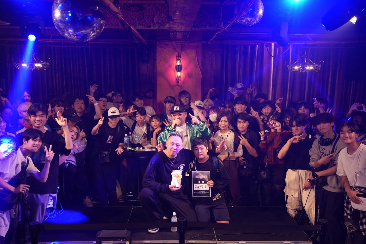 戦極Rhymers High 3
復活

10月18日
RLounge　6階

優勝は
浪速の押韻オーパーツ
【ミステリオ】

次回ライマーズ杯4もお楽しみに！