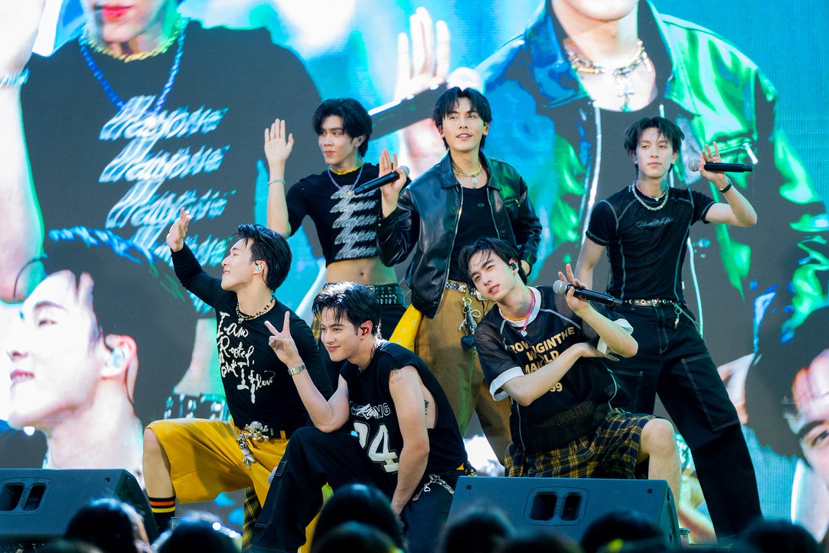 SystemaThailand's tweet photo. SYSTEMA จะมีกิจกรรมสนุก ๆอย่างนี้ รอเซอร์ไพร์สเพื่อน ๆ อีกแน่นอน รอติดตามได้เลยนะครับ 🖤💛
ใครไปงานมาแล้ว แชร์ภาพโมเม้นต์มาได้เลยใต้โพสต์นี้ ภาพดีโดนใจทีมงาน บอกเลยมีเซอร์ไพรส์เช่นกัน !!!
#Brushvolution #แปรงGenS #คนGenใหม่ต้องแปรงGenS https://t.co/BWBLgThPzL