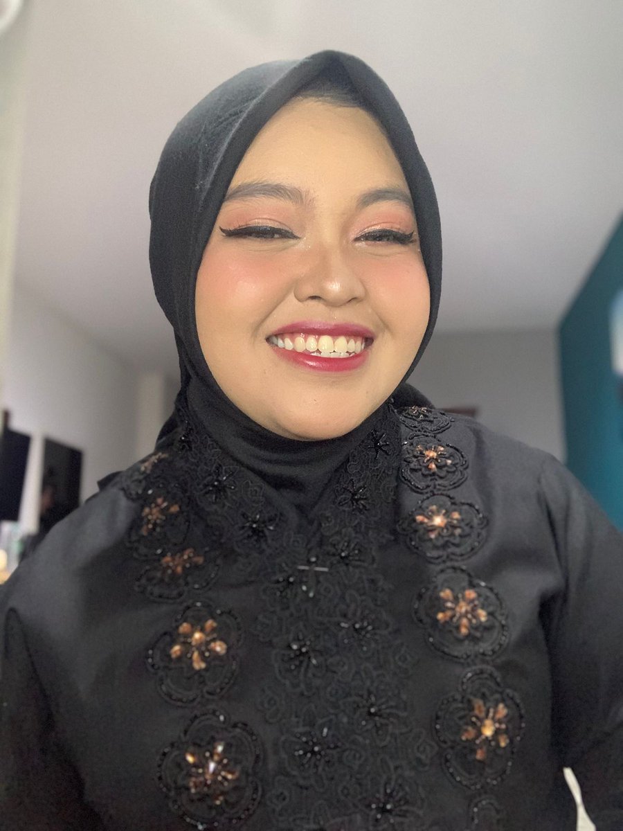 ameliamlda_'s tweet photo. Open slot mua guys, start 175k bisa jakarta bekasi depok. Langsung cuss https://t.co/RPGxSMtm0A

#muabekasi #muajakarta #zonauang #zonajajan https://t.co/zNhFjVvqRm