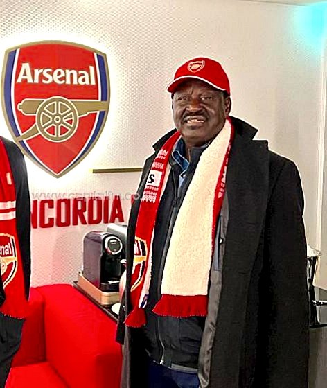 kijanayaMMU_'s tweet photo. @Arsenal, as you face Fulham today, please pay tribute to one of your greatest fans in Africa  Rt. Hon. Raila Odinga. His love for your club was unmatched. It would mean a lot to millions of fans if you honored him today. https://t.co/cMdR1X1g0G