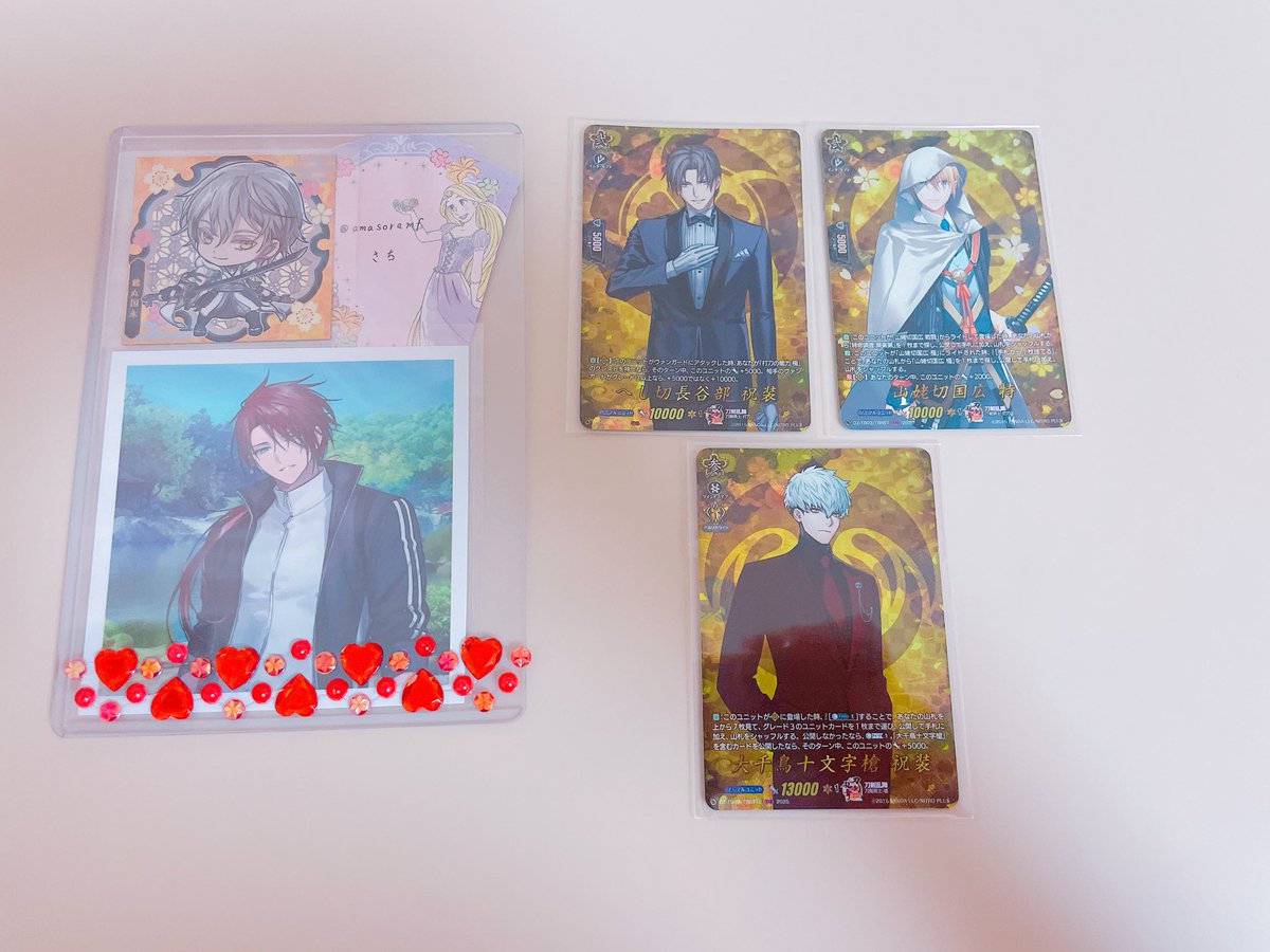 【交換】刀剣乱舞　ヴァンガード　
（譲）TRR長谷部、山姥切国広、大千鳥
（求）TRR後家（祝装&gt;戦闘）、鶴丸
郵送交換希望。初回の方はリトリン必読。検索からもお気軽にお声かけください🌷