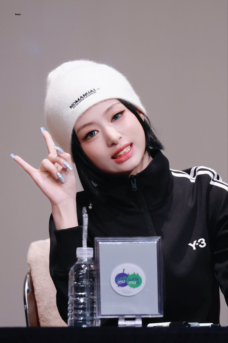 AHYEON NEWS tweet media