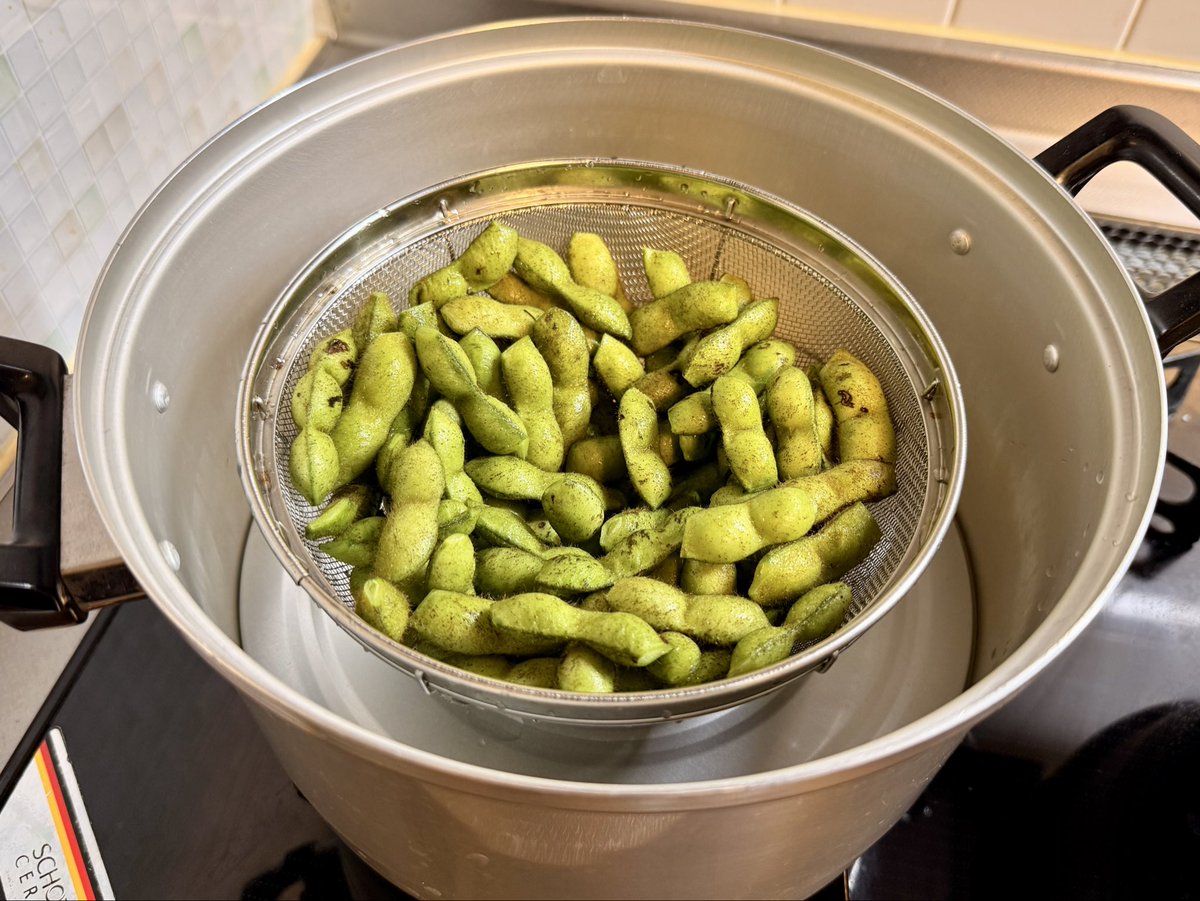 丹波の黒枝豆を蒸す！🤤