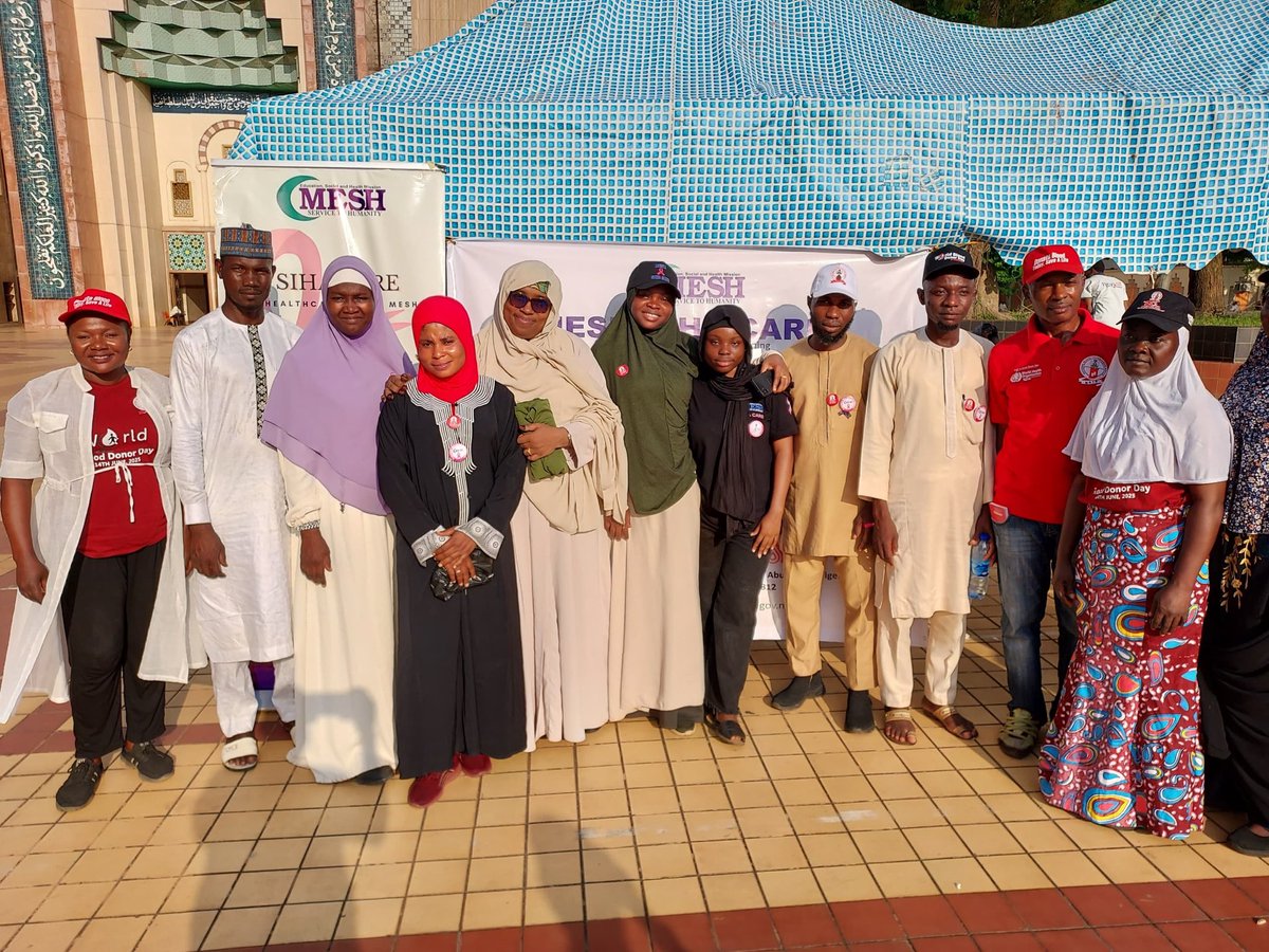 NBSC_Abj's tweet photo. NBSA, in partnership with 3AM Foundation & Mesh Foundation, led a successful blood donation drive at the National Mosque, Abuja.
During Jummat prayers, the Chief Imam urged worshippers to donate—reminding all that saving lives is an act of faith.
#NBSA #BloodDonation #SaveLives https://t.co/SAJJ7HvsfI