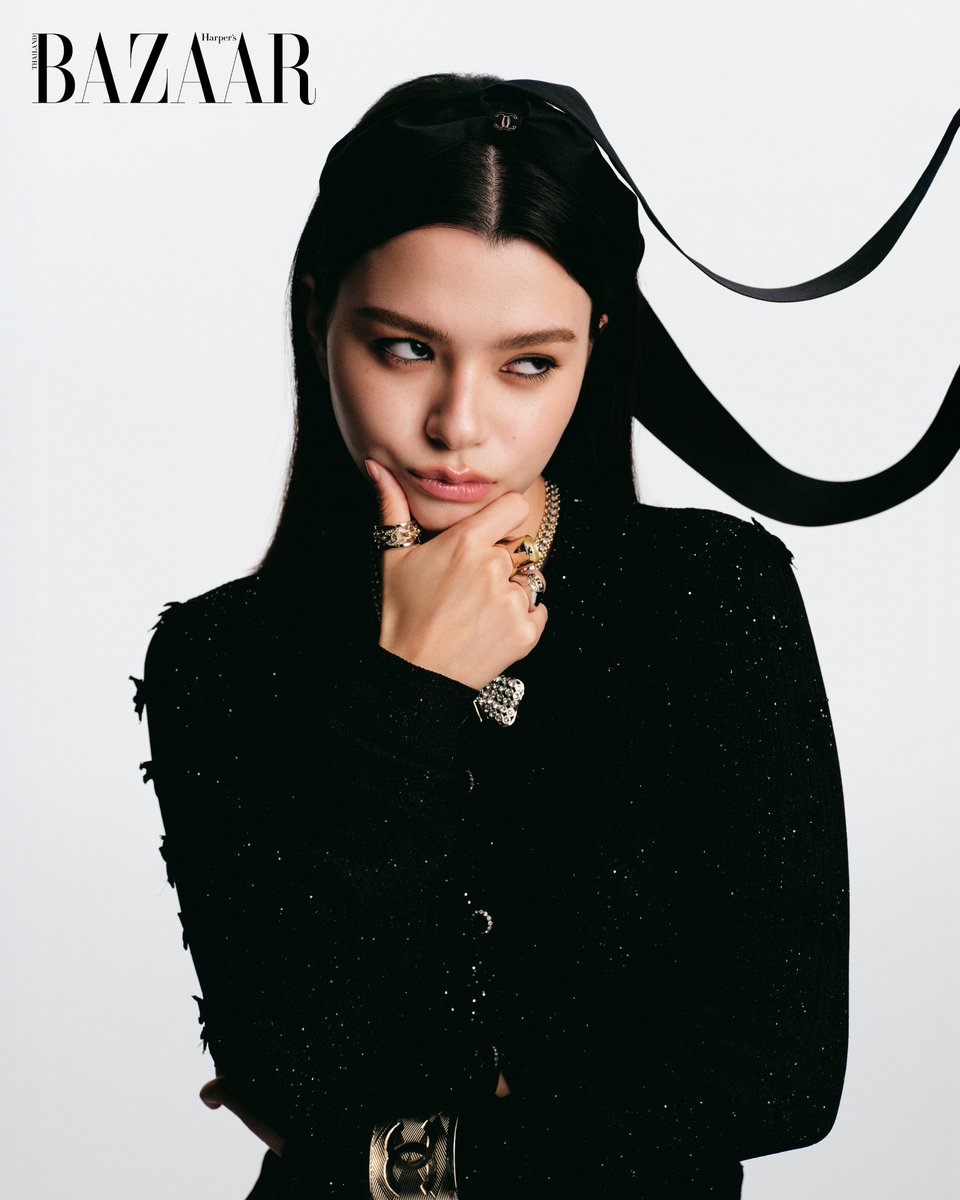 Check out more photos from Becky Armstrong and Harper's Bazaar Thailand on IG!

instagram.com/p/DP6O7ioEpht/…

instagram.com/p/DPQ6FN4Ez9O/…

#beckysangels #BeckyArmstrong
#BeckyEntertainment #CHANELxBecky
#CHANELFallWinter #BAZAARThailand